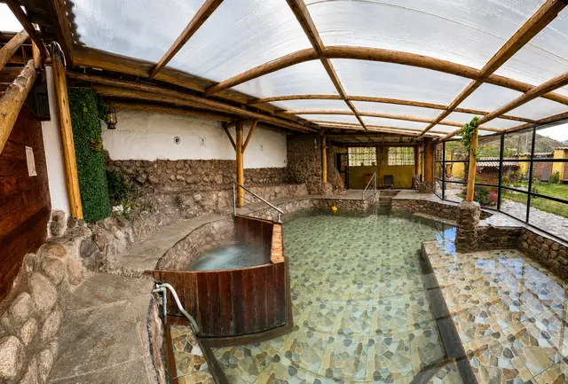 Piscina de la casa de campo Unu Samay en Chicón, Urubamba